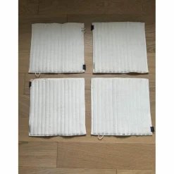4 flanelles taille poney
