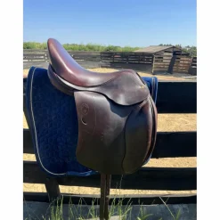 À vendre – Selle Jean-Luc Maurel havane 17,5”
