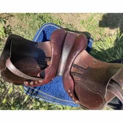 À vendre – Selle Jean-Luc Maurel havane 17,5”