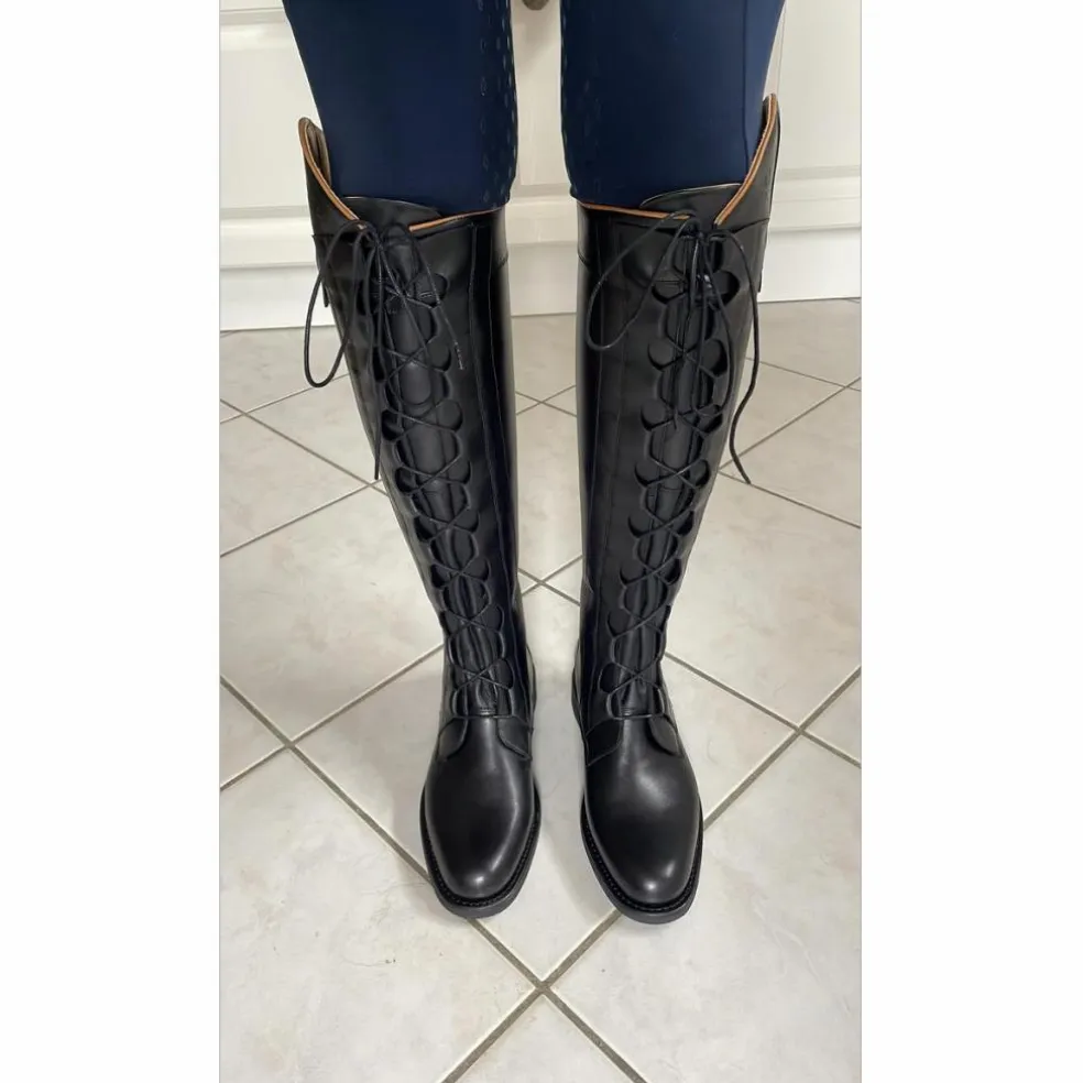 À vendre OU échanger bottes Charles de Nevel modèle Venus
