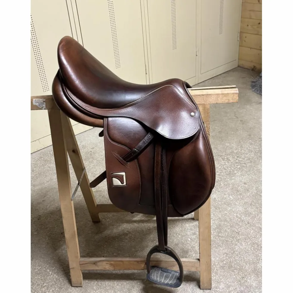 À vendre: Selle Childeric CSO modèle FMCL