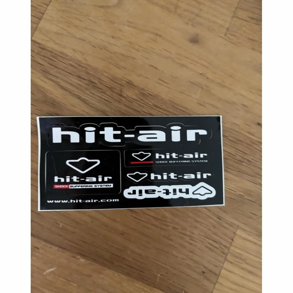 air bag hit air