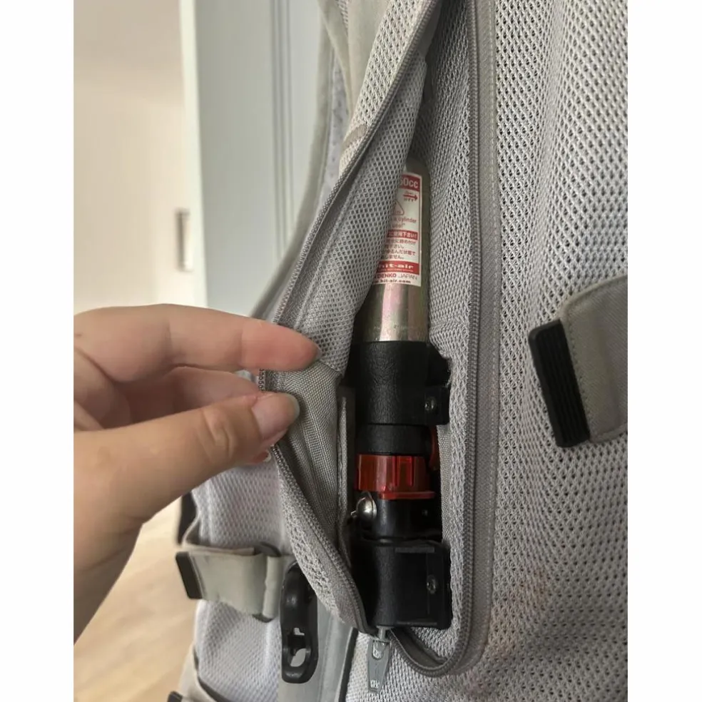 Air Bag Hit Air