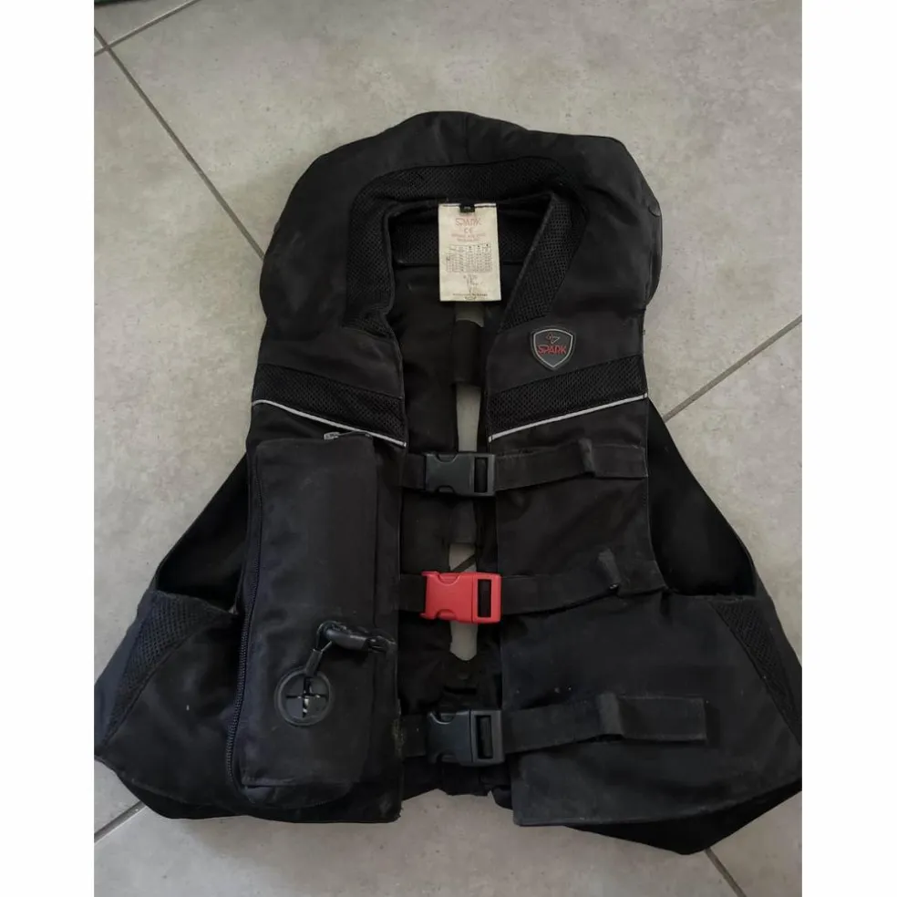 air bag spark en taille xs (attache à la selle intégré)
