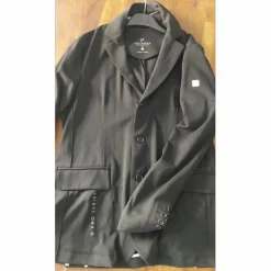 Airbag helite zip in vestes oscar et Gabrille + Equitheme
