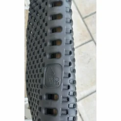 Amortisseur technique réhausseur avant / pro series avec boite d’emballage