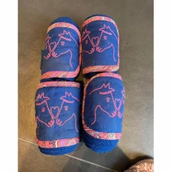 bandes bleu marine