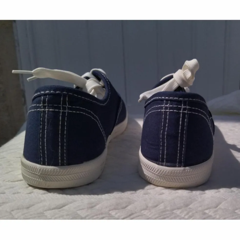 Baskets Femme Neuves Pointure 39