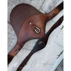 bavette en cuir marron