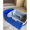 Boite de pansage bleu