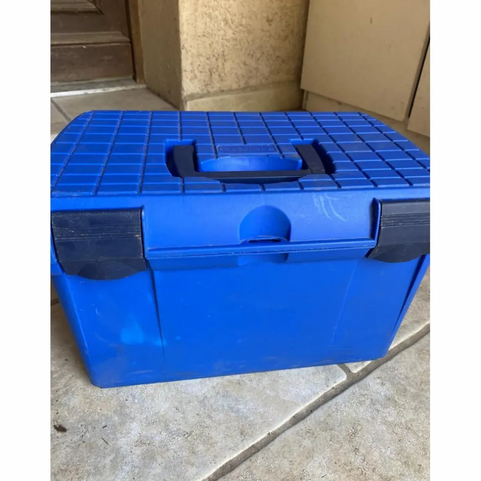 Boite de pansage bleu
