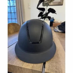 Bombe HKM bleu visière large