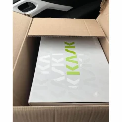 bombe Kask carbone