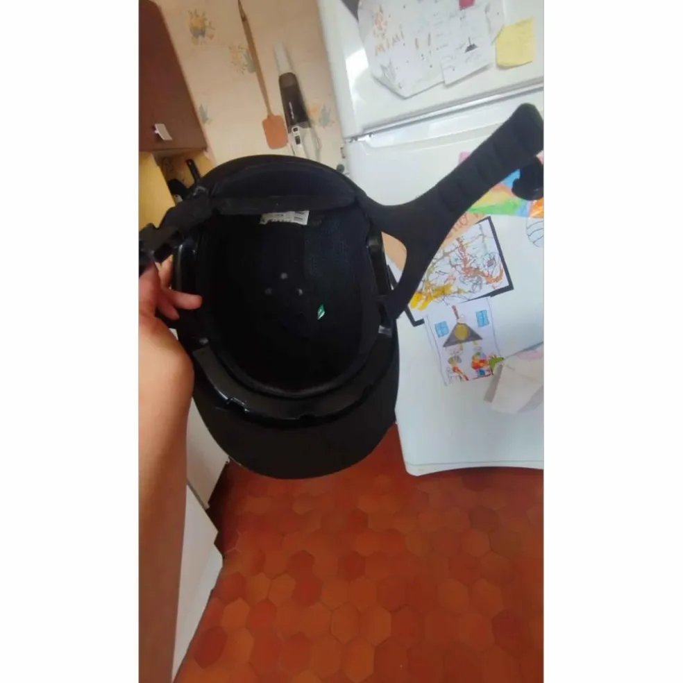 Bombe Noire pailletée