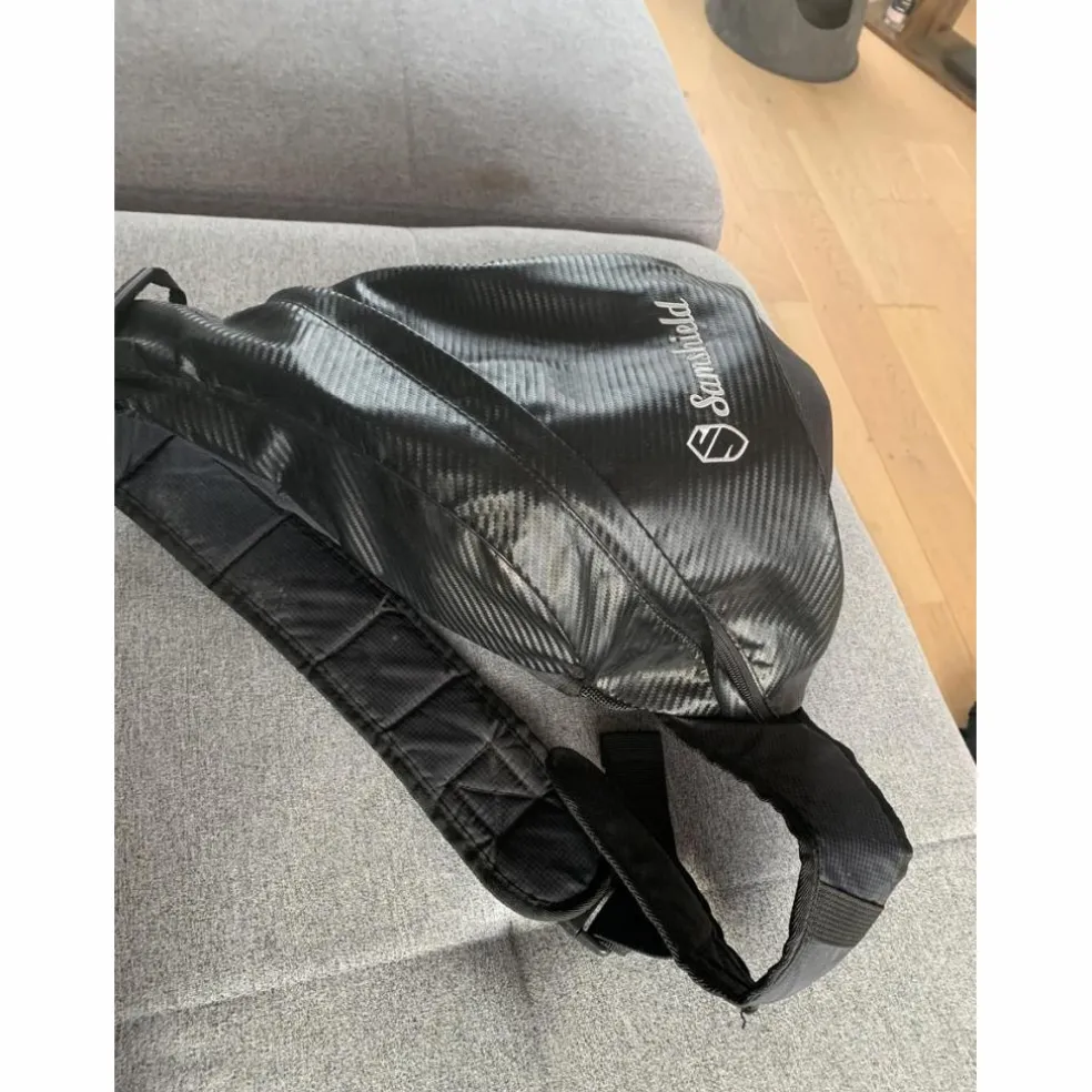 Bombe Samshield XJ Carbone