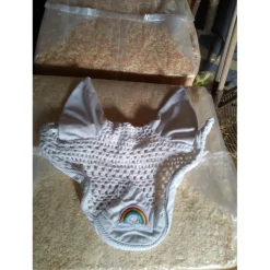 Bonnet Arc En Ciel et Tapis Arc en ciel Licorne