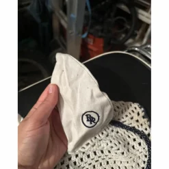 bonnet blanc