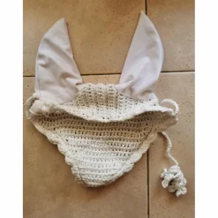 Bonnet blanc de concours