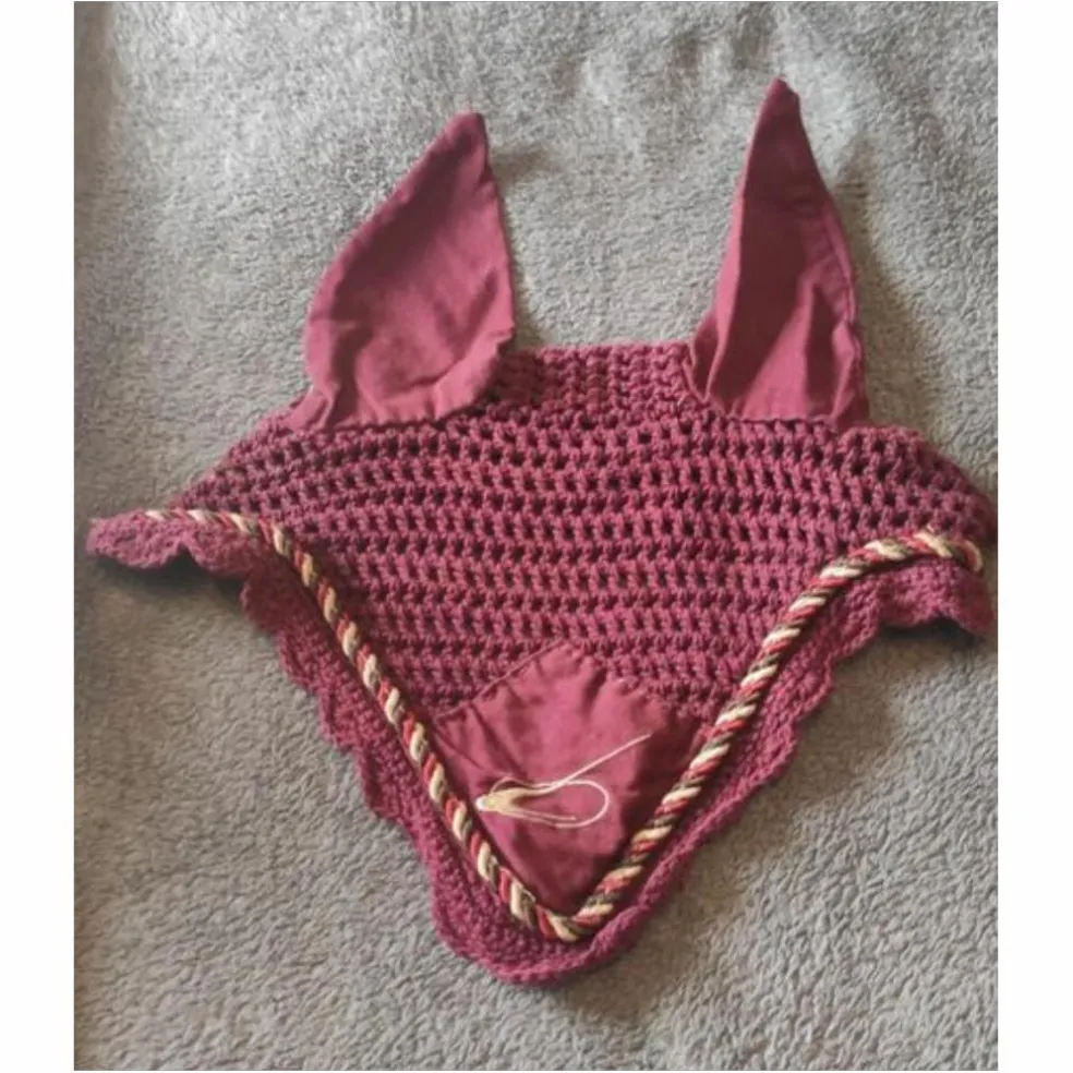 Bonnet bordeaux taille poney