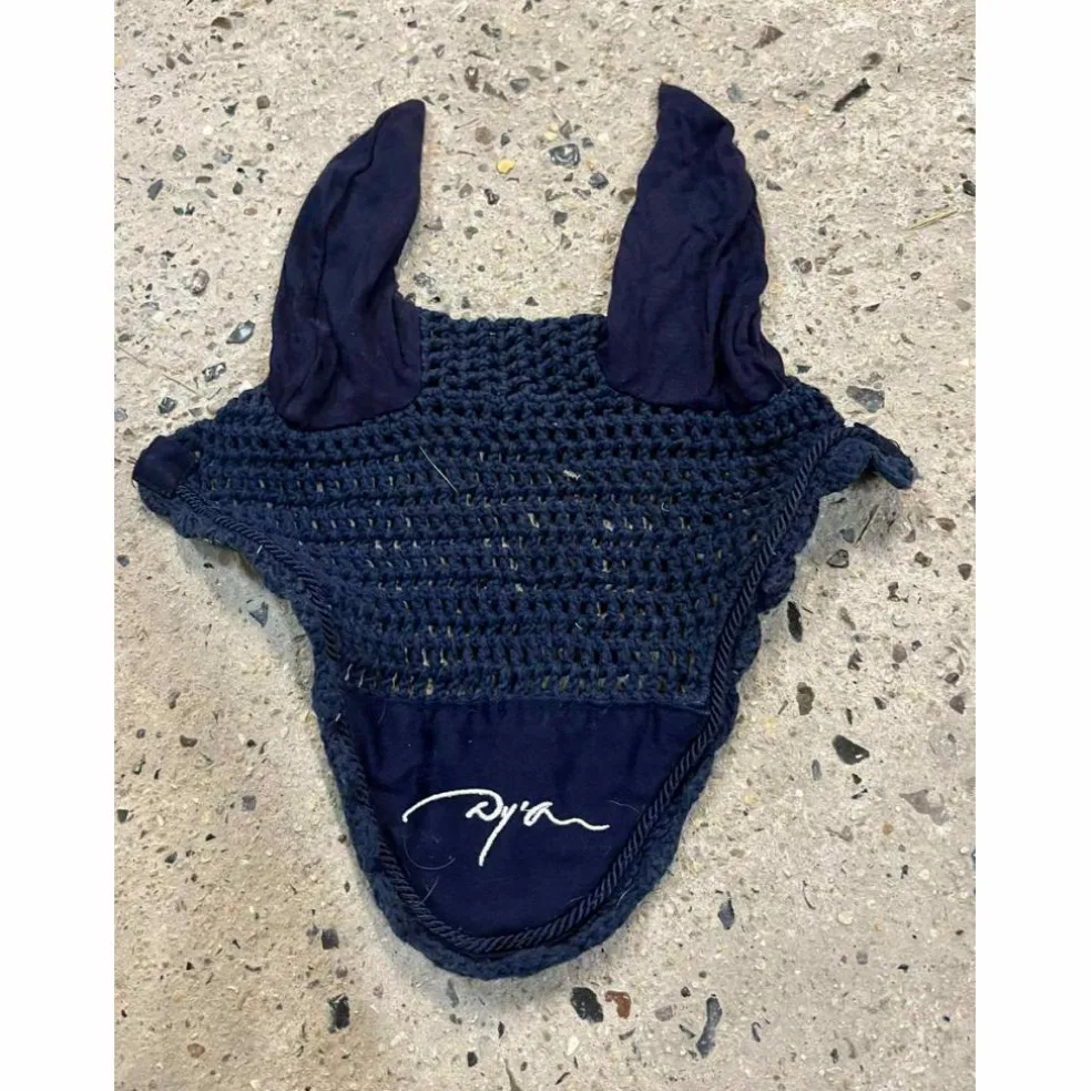bonnet Dyon