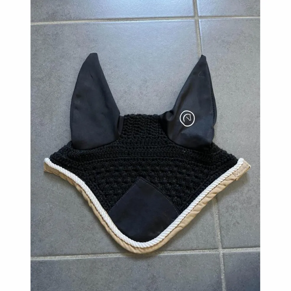 Bonnet Equithème noir