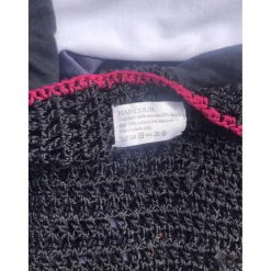 bonnet harcour noir et bordeaux