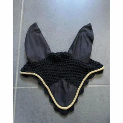 Bonnet HKM noir et or.