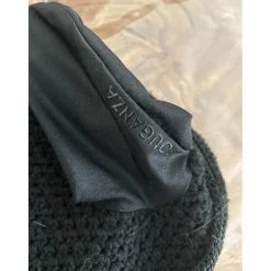 Bonnet noir