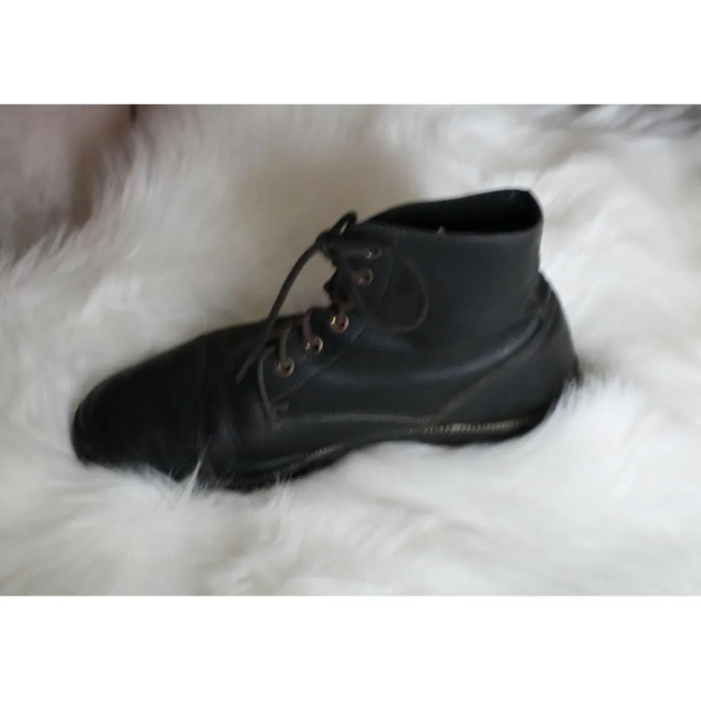 Boots Classic Lacets Black