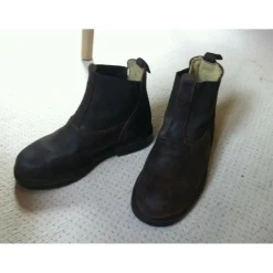 boots cuir marron T29