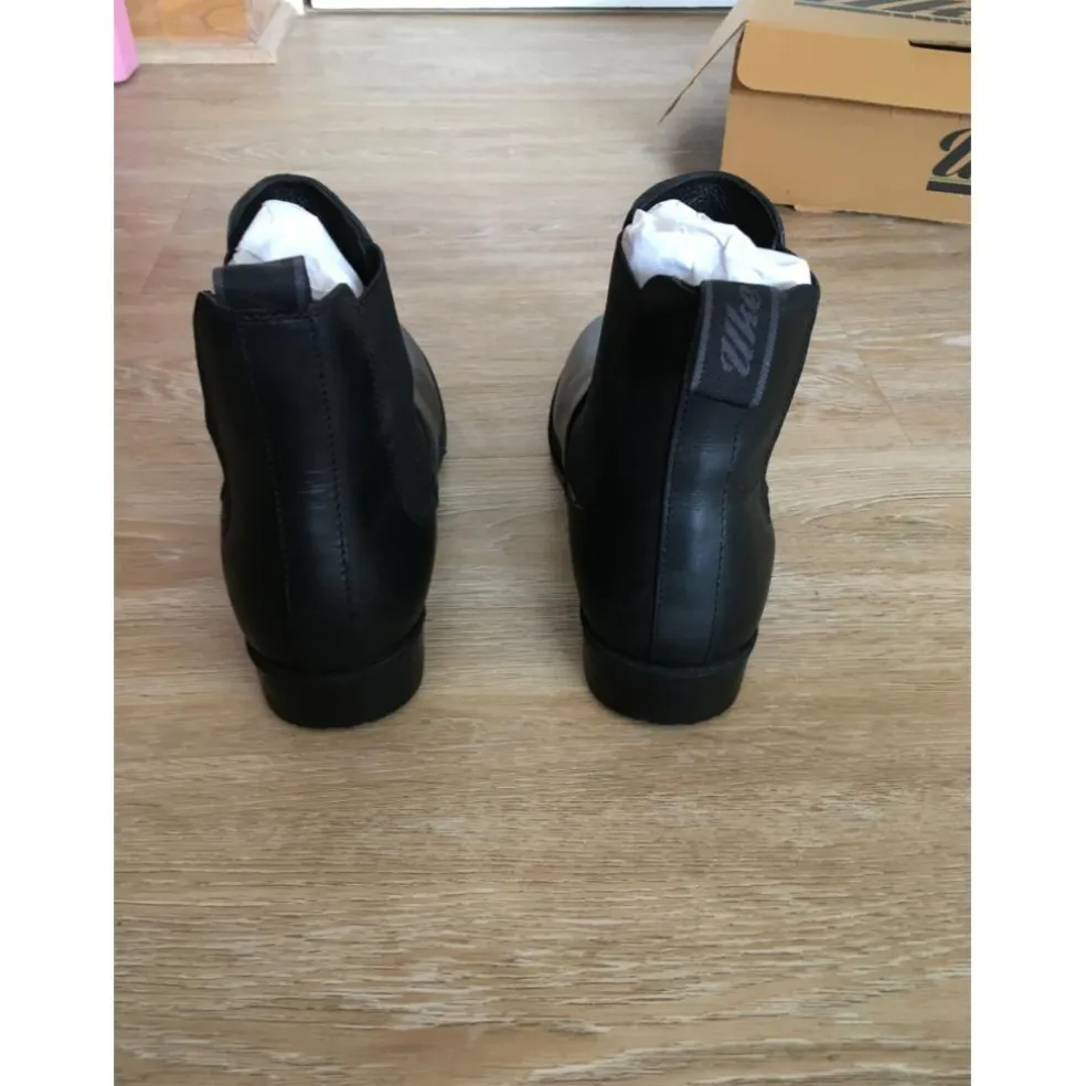 Boots doublées en cuir uke