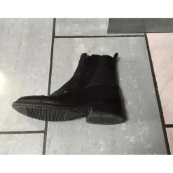 Boots en cuir noir