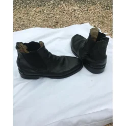 Boots en cuir noir sans lacets