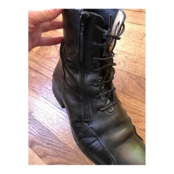 Boots Flex On