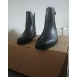 Boots Francesca T