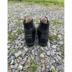 Boots Free jump