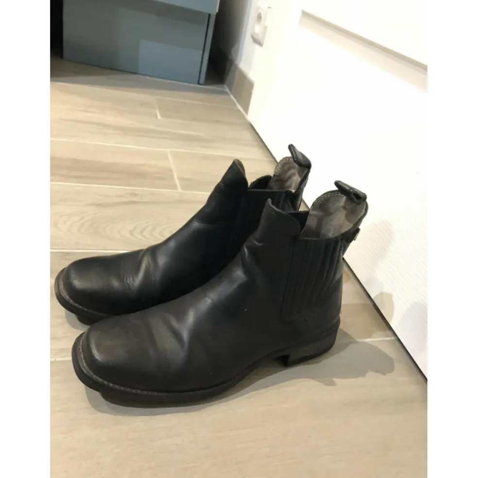 Boots Hobo modèle Sir Peter 36 noires