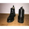 Boots noir en cuir fouganza.