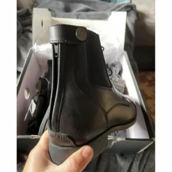 boots steed