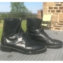 Boots Steeds