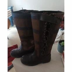 Botte d'équitation typé western
