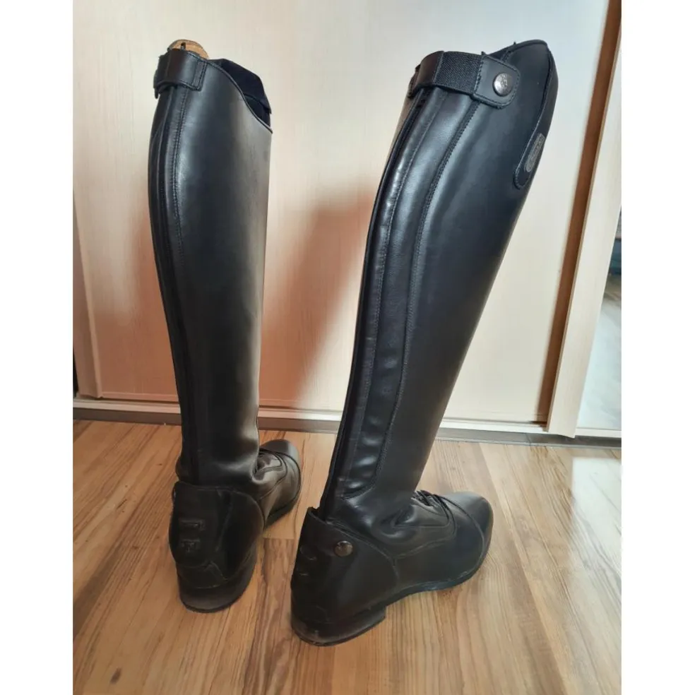 Botte equitheme