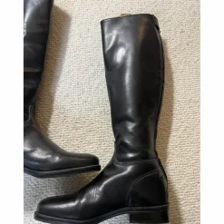 Bottes cuir noir