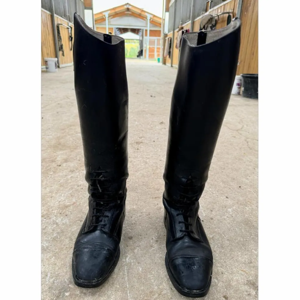 Bottes cuir noires