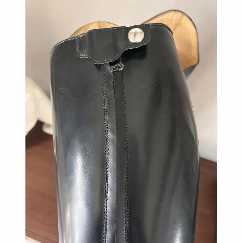 Bottes de dressage cuir noir neuves