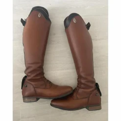 Bottes d'équitation Hathor Bottier sur mesure, cognac, verni noir, de 2021, en superbe état général