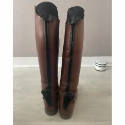 Bottes d'équitation Hathor Bottier sur mesure, cognac, verni noir, de 2021, en superbe état général