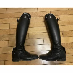 Bottes d'équitation Hathor Bottier sur mesure, personnalisées vernis noir/argent, de Janvier 2021, en très bon état