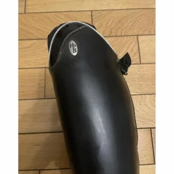 Bottes d'équitation Hathor Bottier sur mesure, personnalisées vernis noir/argent, de Janvier 2021, en très bon état