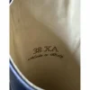 Bottes en cuir neuves de la marque Tucci avec petit défaut (voir photos).